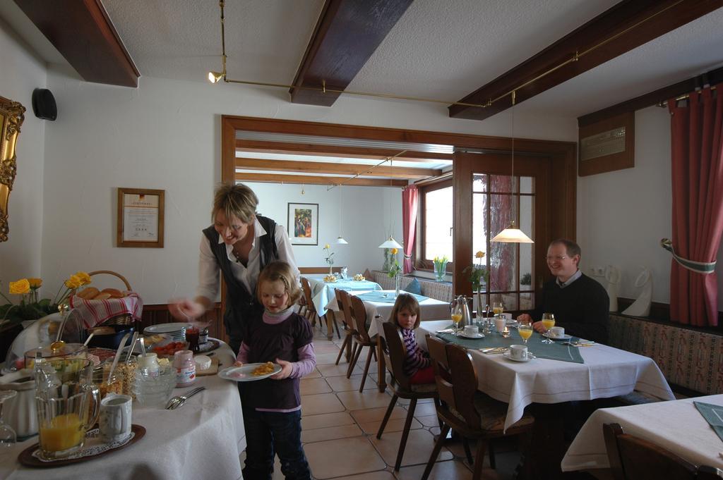 Gasthof Zur Post ชมาลเลนแบร์ก ภายนอก รูปภาพ